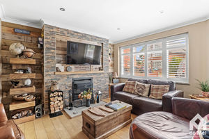 Photo 11- click for photo gallery